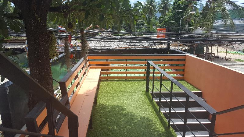 First And Frang Hotel   Koh Phangan