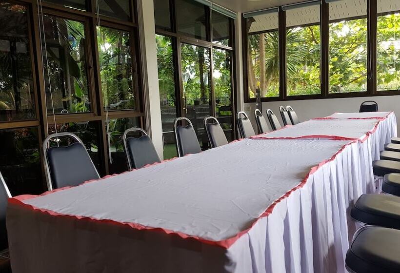 First And Frang Hotel   Koh Phangan