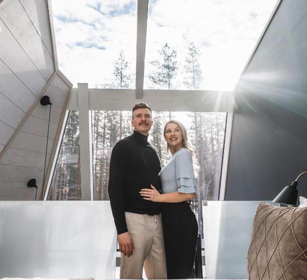 Отель Glass Resort