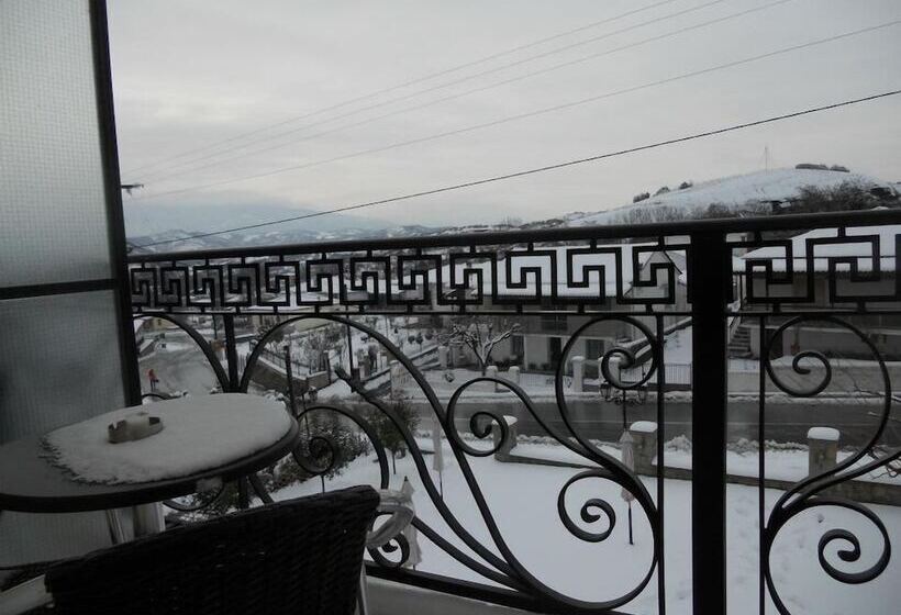 בית מלון כפרי Gogos