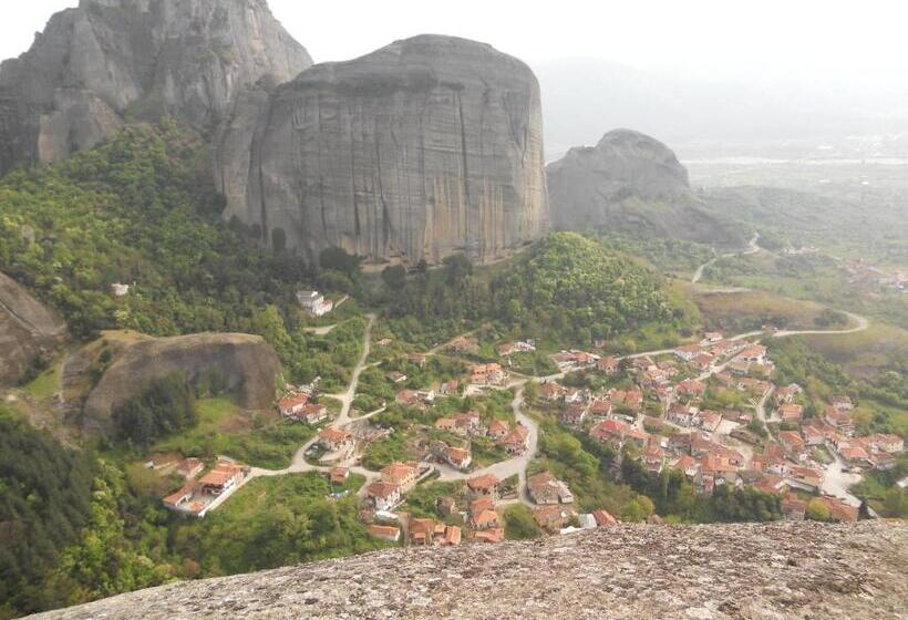 בית מלון כפרי Gogos