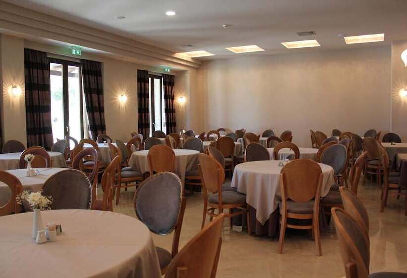 ホテル Grand Meteora