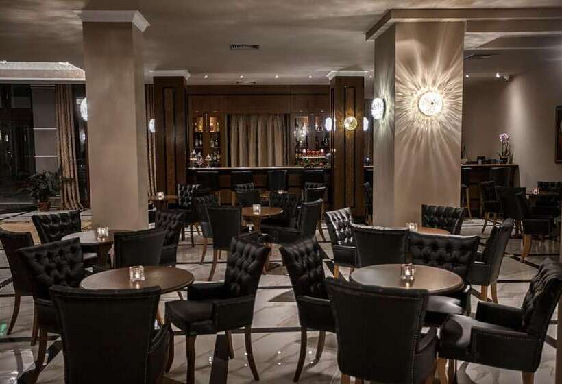 ホテル Grand Meteora