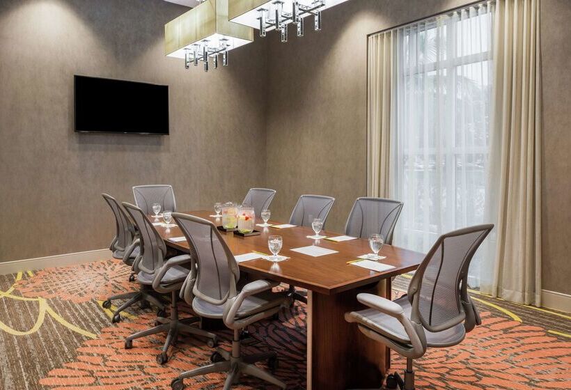 فندق Hilton Garden Inn Miami Dolphin Mall