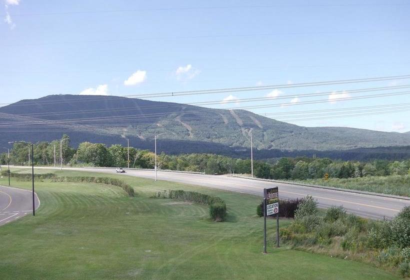 酒店 Holiday Villa Resorts Beaupre Mont Sainte Anne