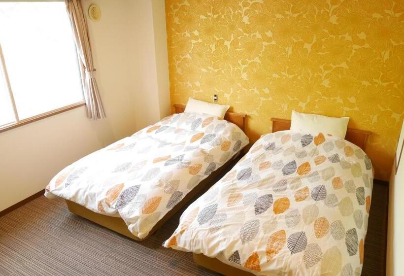 فندق K S House Hokkaido  Asahidake Onsen Hostel