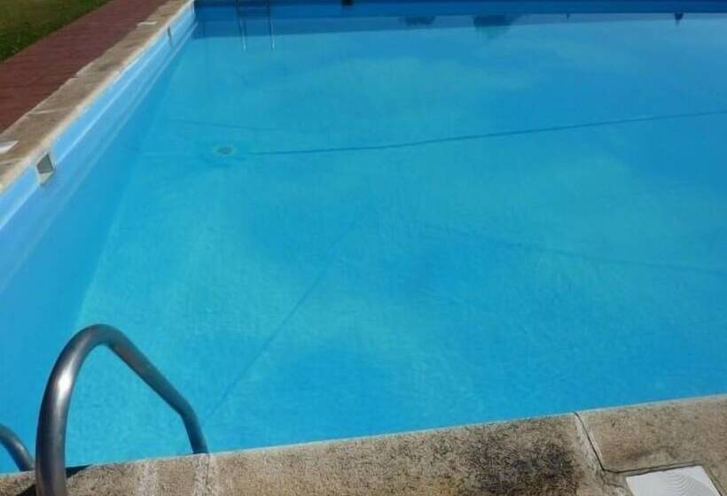 בית מלון כפרי La Alegría