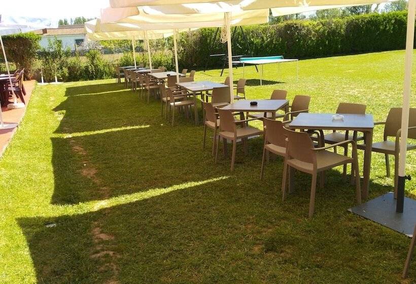 בית מלון כפרי La Alegría