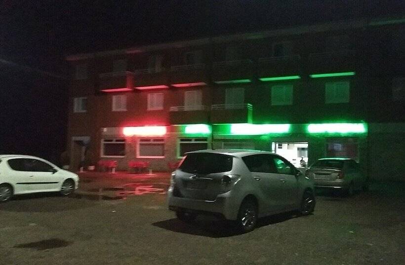 בית מלון כפרי La Alegría