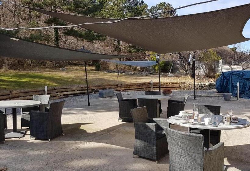 酒店 Logis Hôtel La Magnanerie Côté Bistro