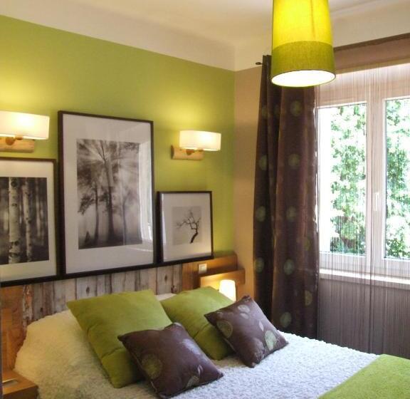 酒店 Logis Hôtel La Magnanerie Côté Bistro