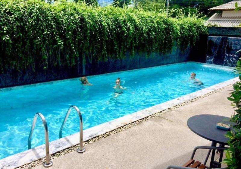 Lemonade Phuket Hotel  Sha Plus