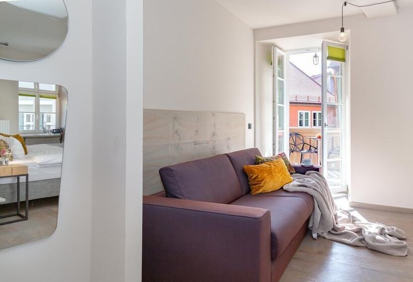 Отель Luiseluisenhof