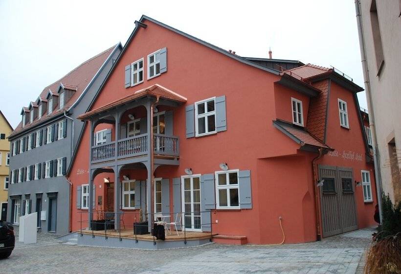 Отель Luiseluisenhof