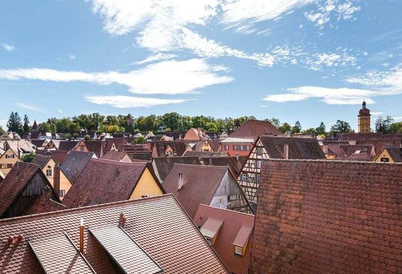 Отель Luiseluisenhof