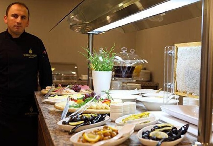 ホテル Luxor Garden