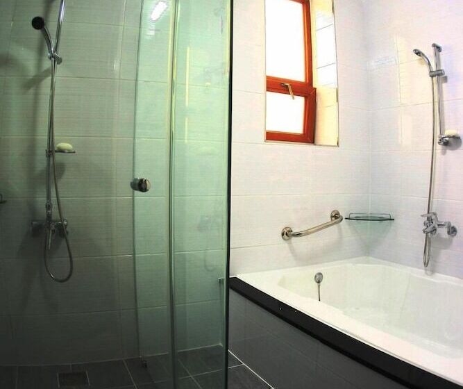 ホテル Metro Pol Tourist