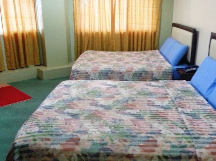 בית מלון כפרי Mgu Firdaus