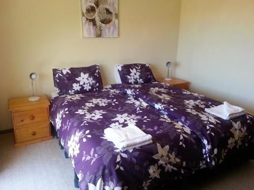 Отель Mowamba River Lodge