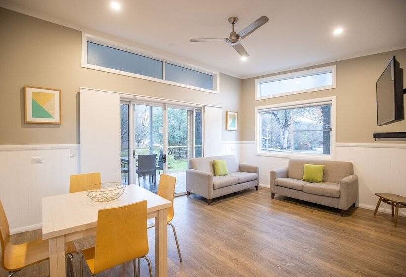 هتل Nrma Bright Holiday Park