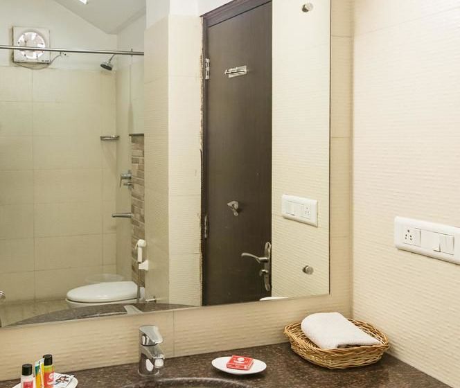 בית מלון כפרי Capital O 705  Siddharth Inn