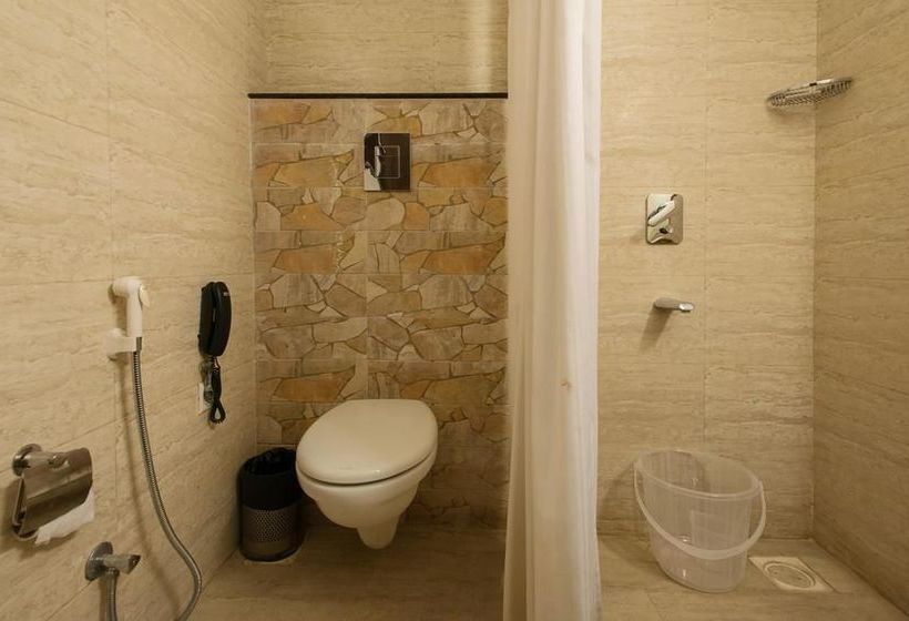 בית מלון כפרי Capital O 705  Siddharth Inn