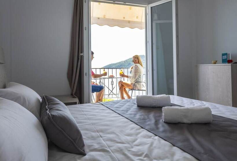 호텔 Paraskevas Boutique