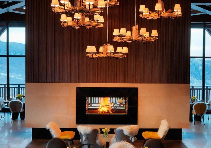 هتل Park Chalet, Shahdag, Autograph Collection