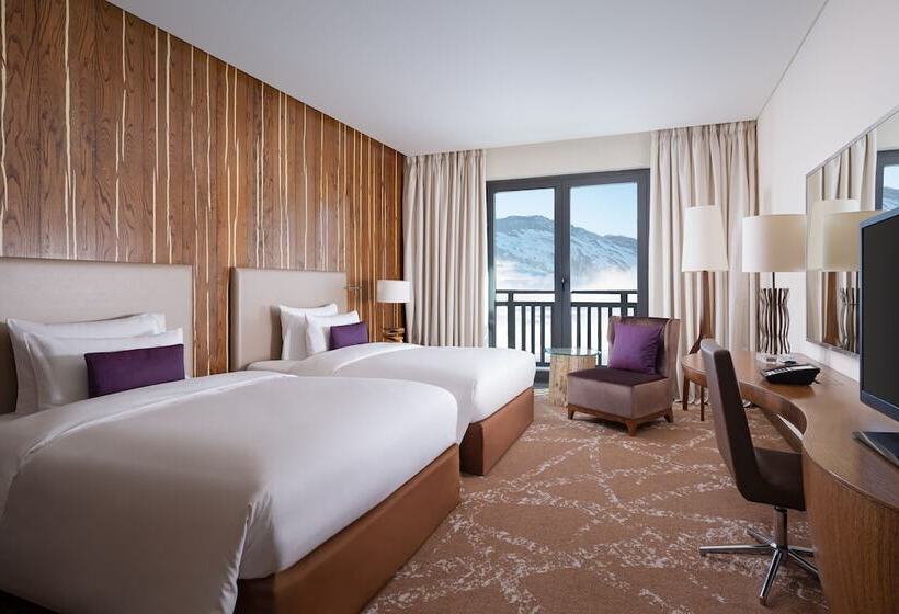 هتل Park Chalet, Shahdag, Autograph Collection