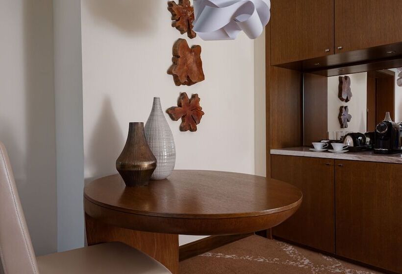 هتل Park Chalet, Shahdag, Autograph Collection