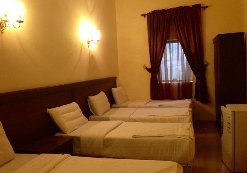 בית מלון כפרי Qasr Ajyad Alsad