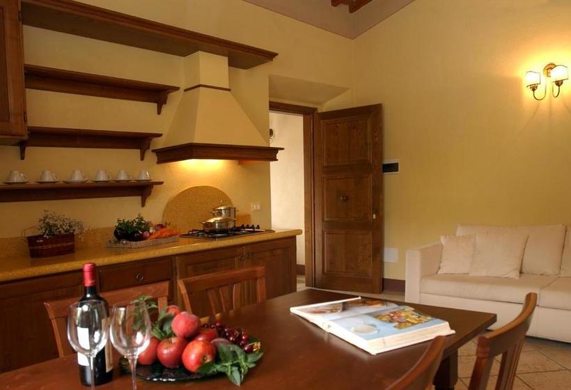 Отель Relais Guado Al Sole