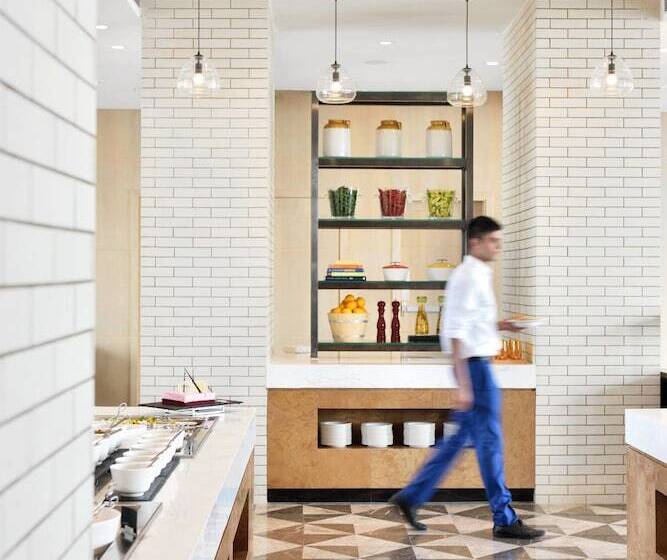 Renaissance Lucknow Hotel, Gomti Nagar