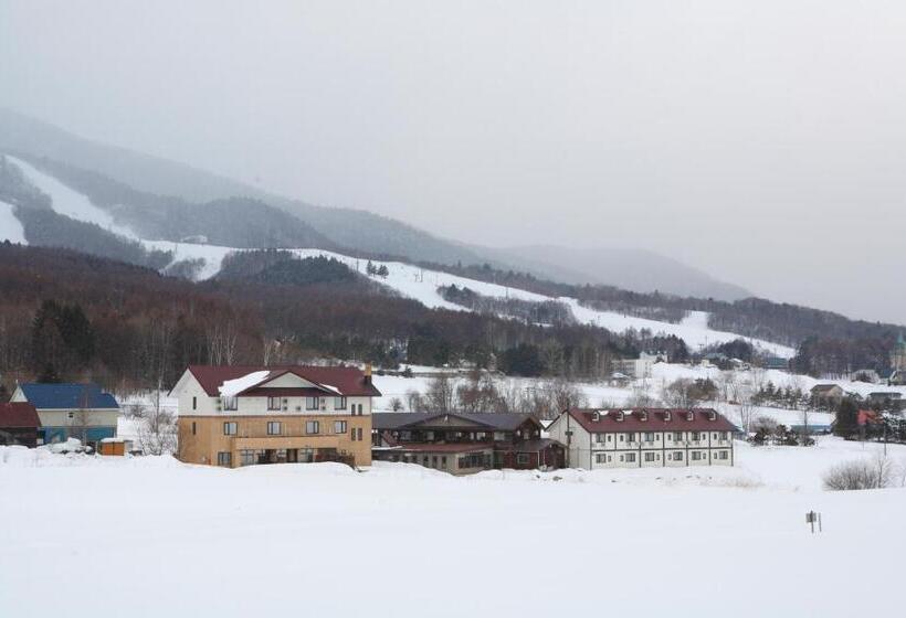 فندق Resort Inn North Country