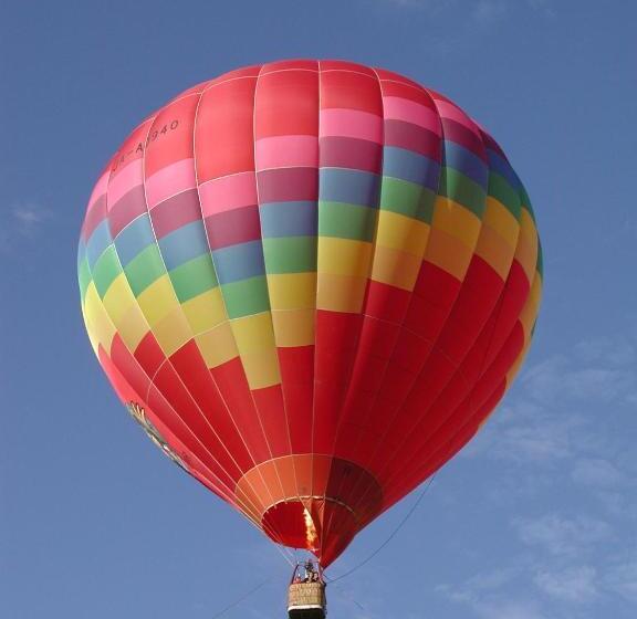 فندق Resort Inn North Country