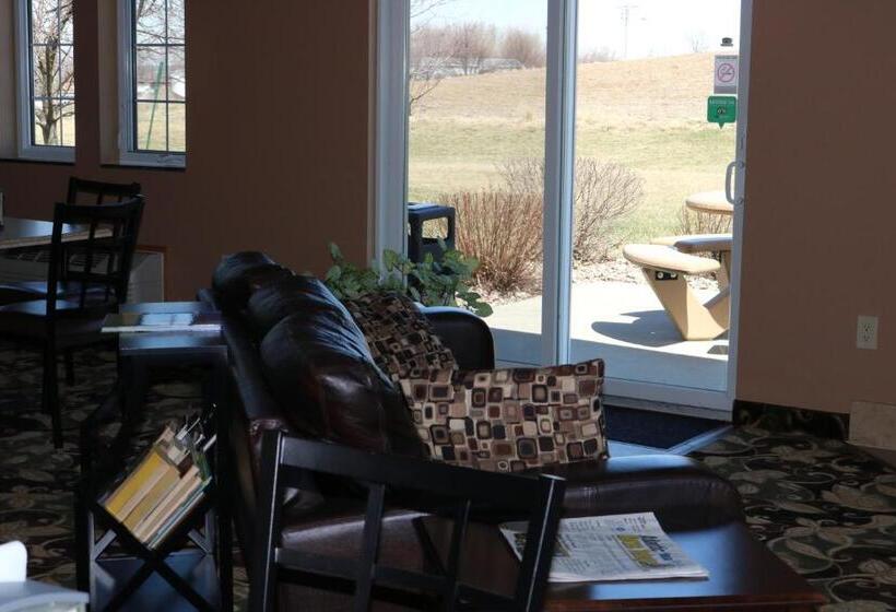 호텔 Rock Island Inn & Suites