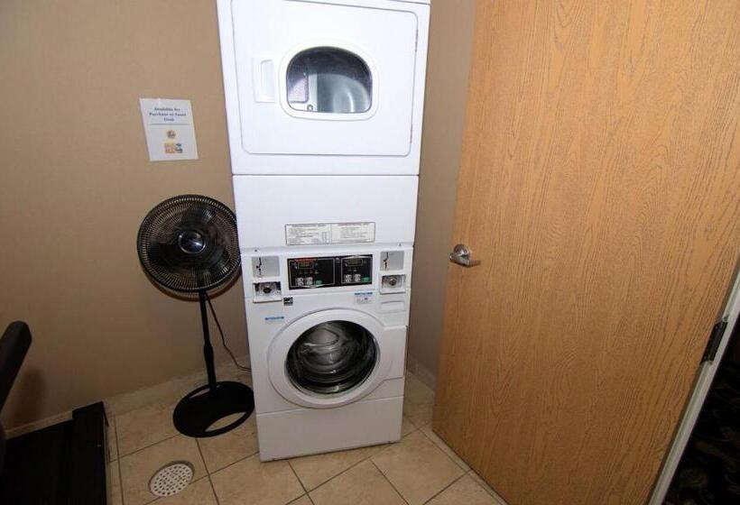 ホテル Rock Island Inn & Suites