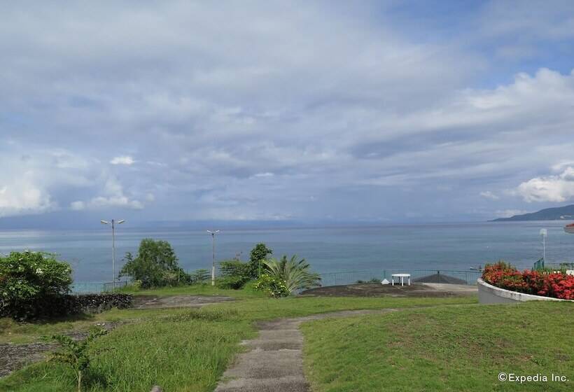 هتل Sherwood Bay Resort & Aqua Sports