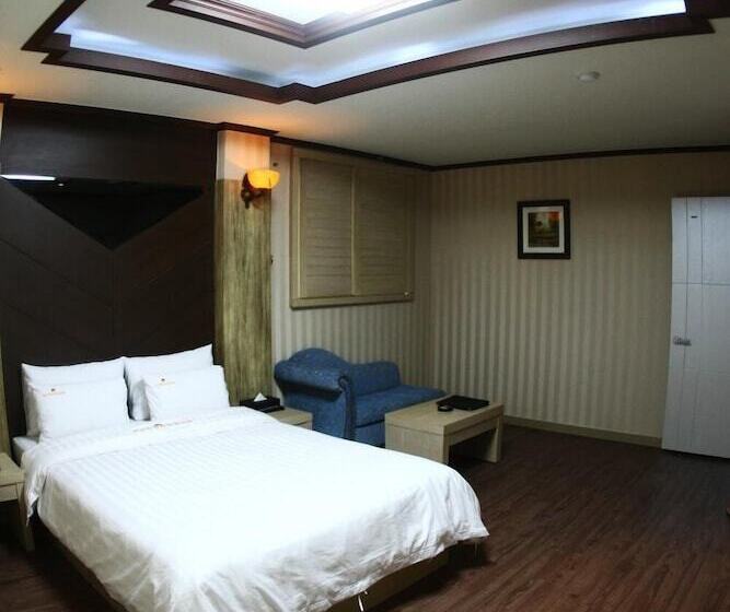 ホテル Metro Pol Tourist