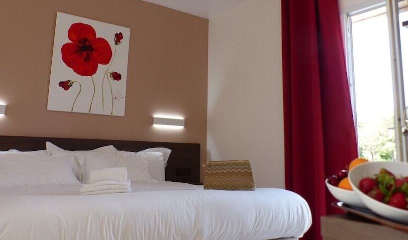 Отель Stella Marina