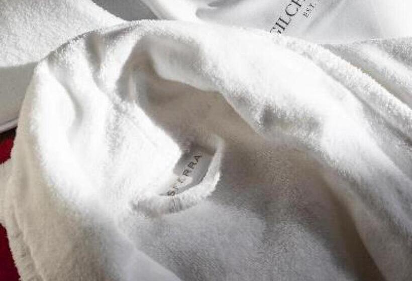 فندق Stewart House