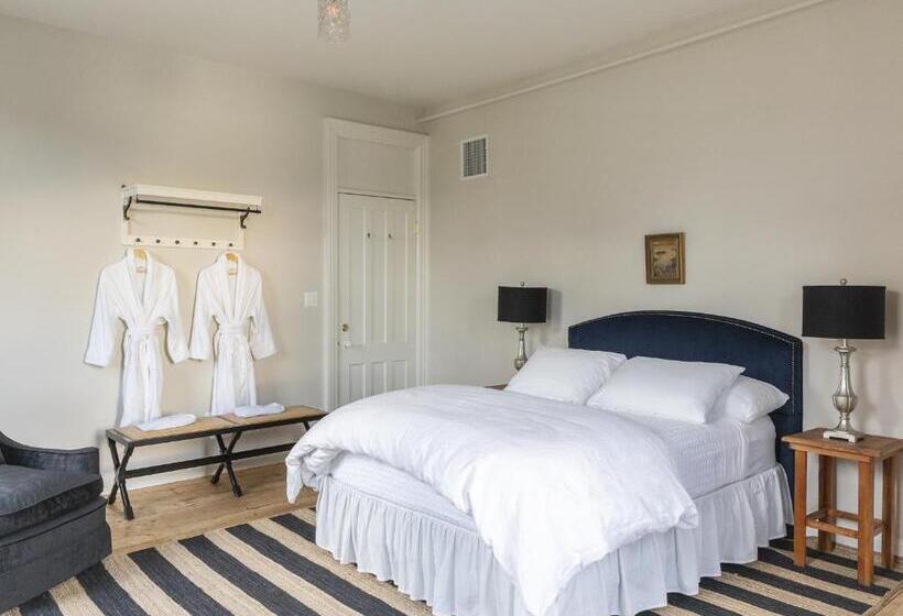 فندق Stewart House