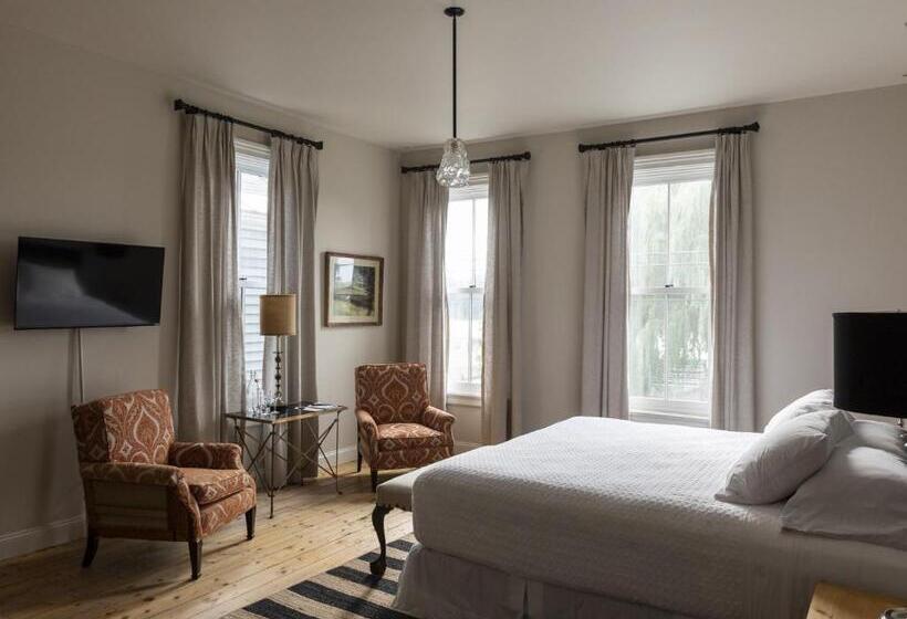 فندق Stewart House