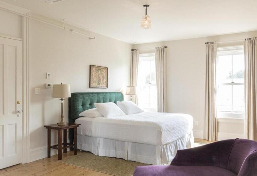 فندق Stewart House