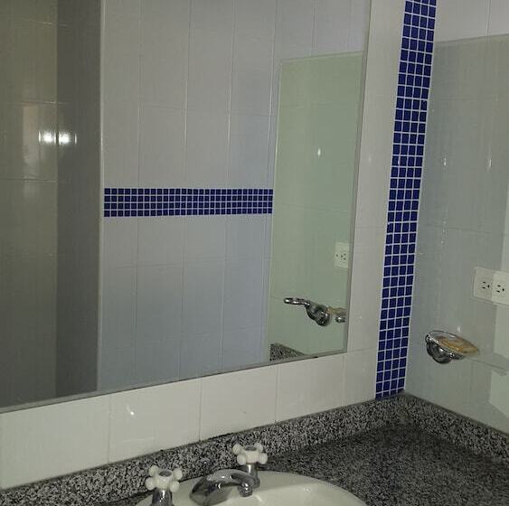 هتل Vallclaire Suites