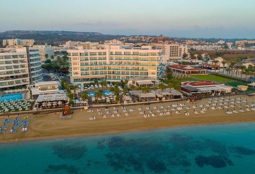 Отель Vrissaki Beach