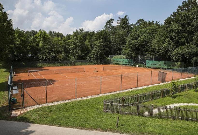 Отель Johannesbad Vital Jagdhof