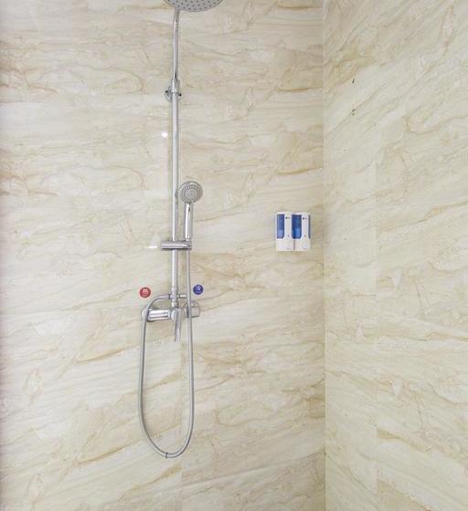 Kaiserdom Hotel Airport Road