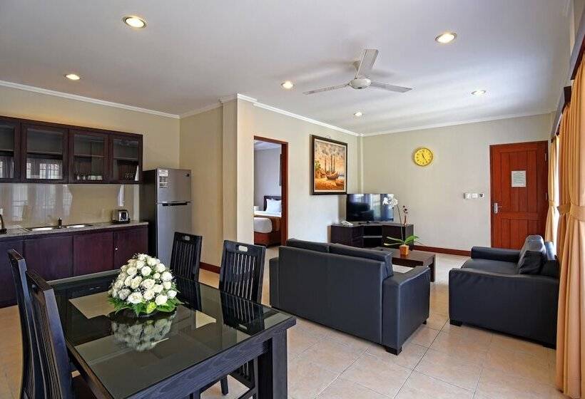 Kuta Townhouse Apartments