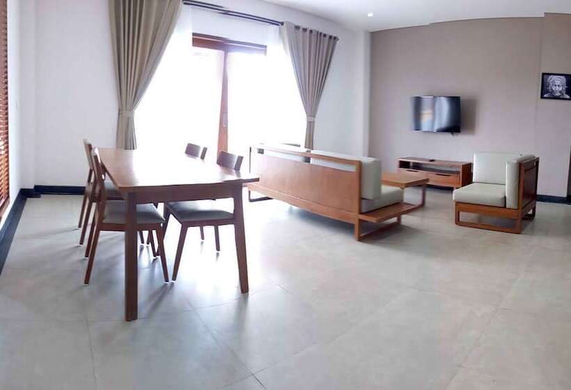 Kuta Townhouse Apartments